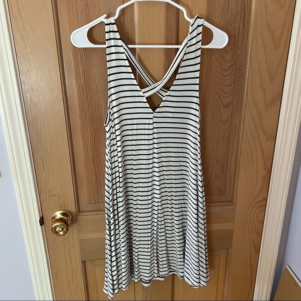 SOLD | American Eagle - White & Black Striped Swing Dress - M - Picture 2 of 3